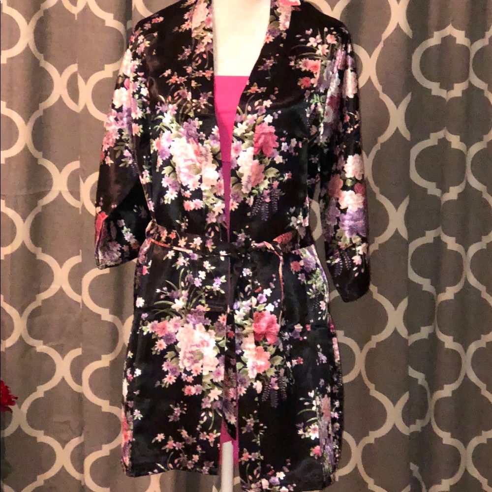 NWT Silk Floral Robe